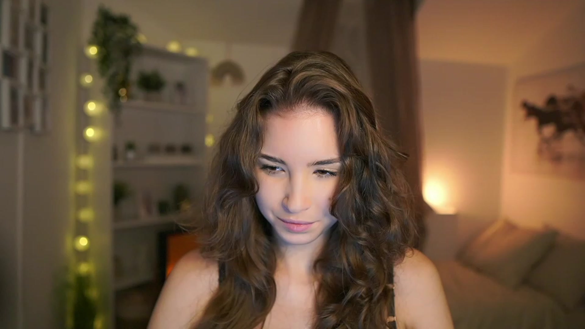 Gallery image thumbnail from Shy_jane's myfreecams stream on, 12/21/2023, 12:07 image 1 of 20