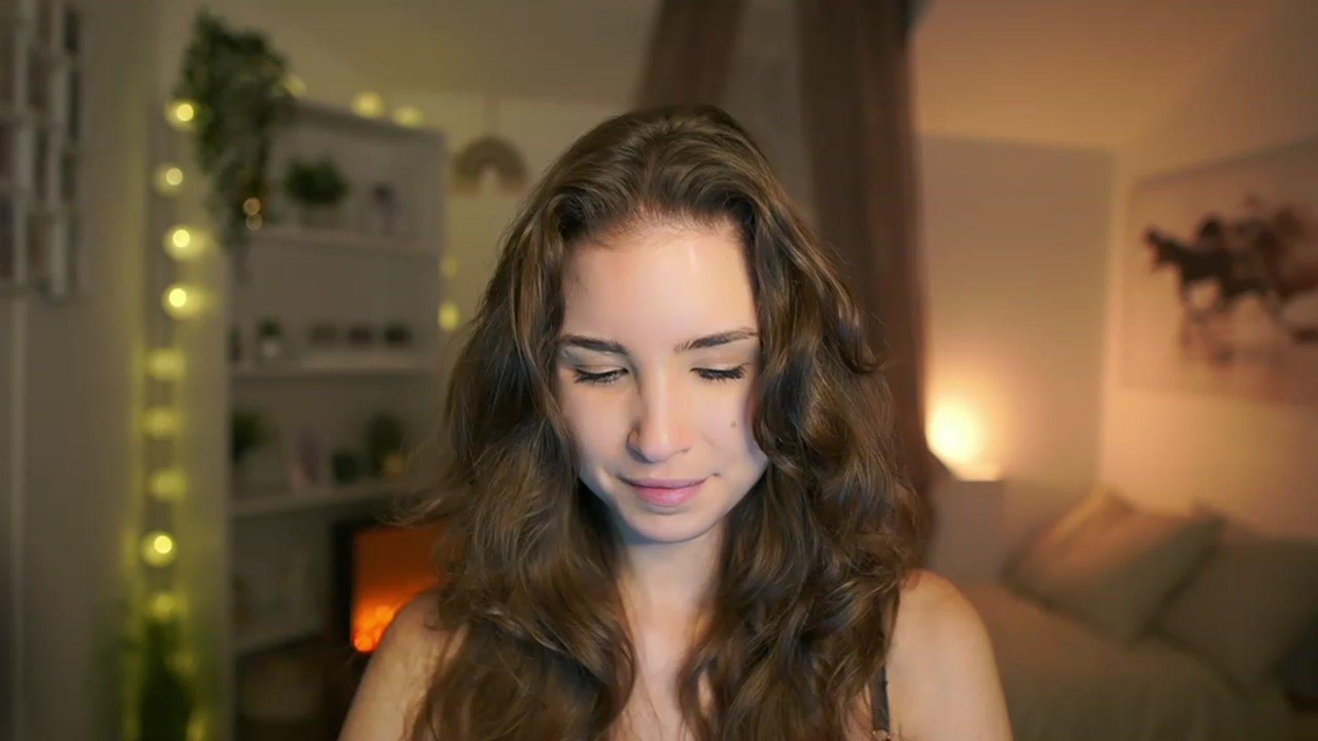 Gallery image thumbnail from Shy_jane's myfreecams stream on, 12/21/2023, 16:15 image 19 of 20