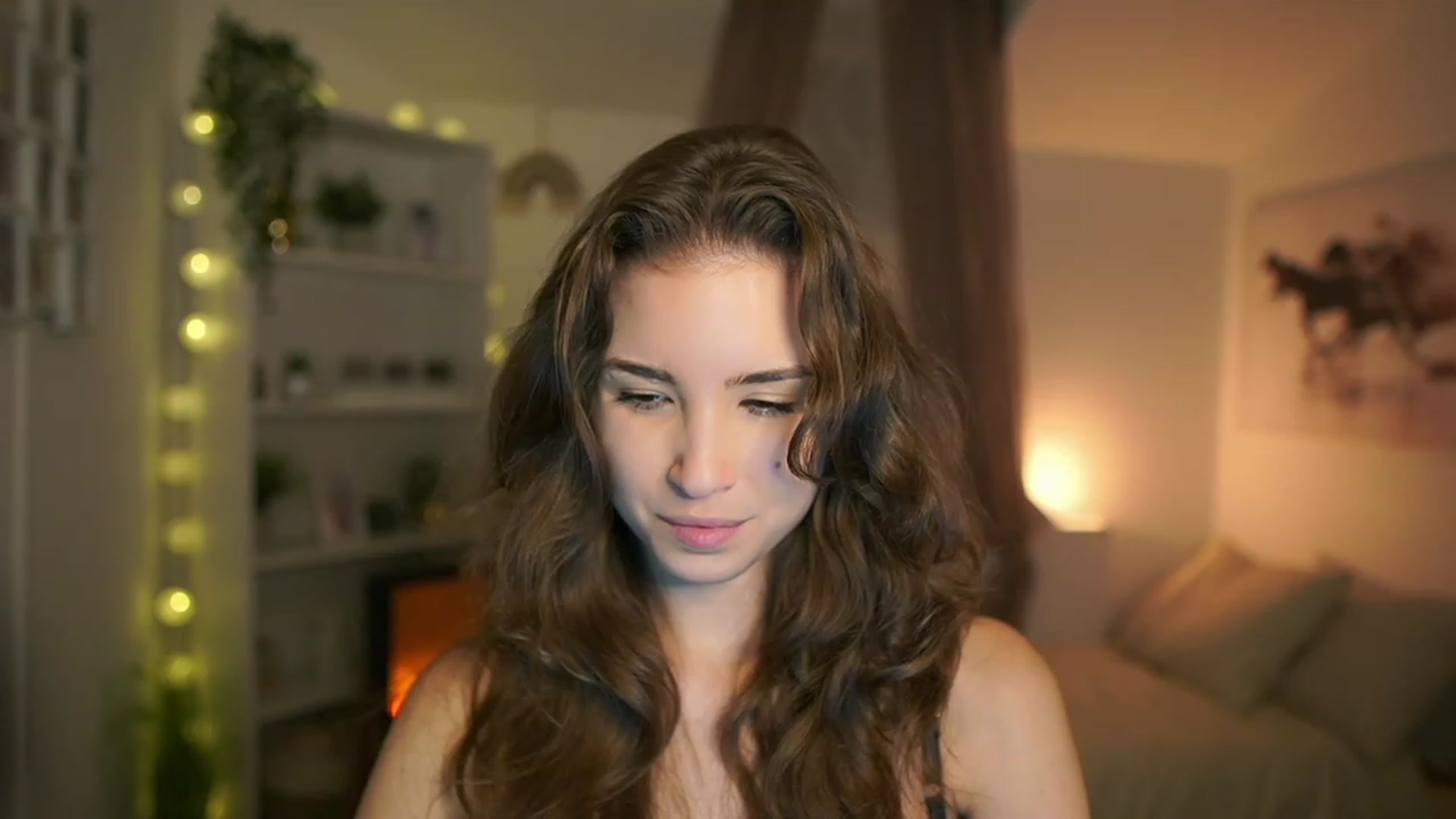 Gallery image thumbnail from Shy_jane's myfreecams stream on, 12/21/2023, 16:15 image 13 of 20