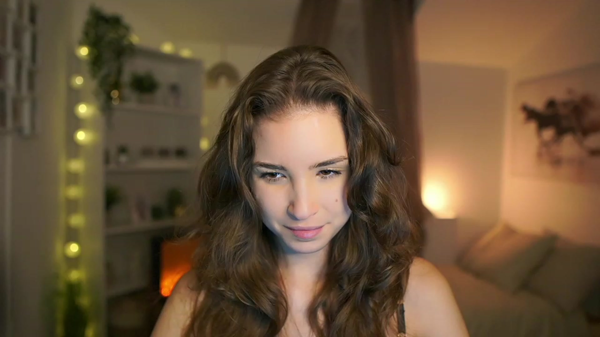 Gallery image thumbnail from Shy_jane's myfreecams stream on, 12/21/2023, 16:15 image 16 of 20