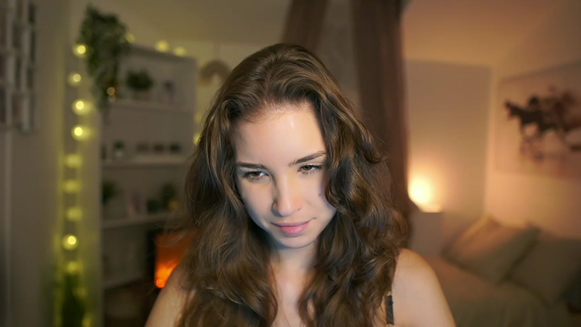 Gallery image thumbnail from Shy_jane's myfreecams stream on, 12/21/2023, 16:15 image 17 of 20