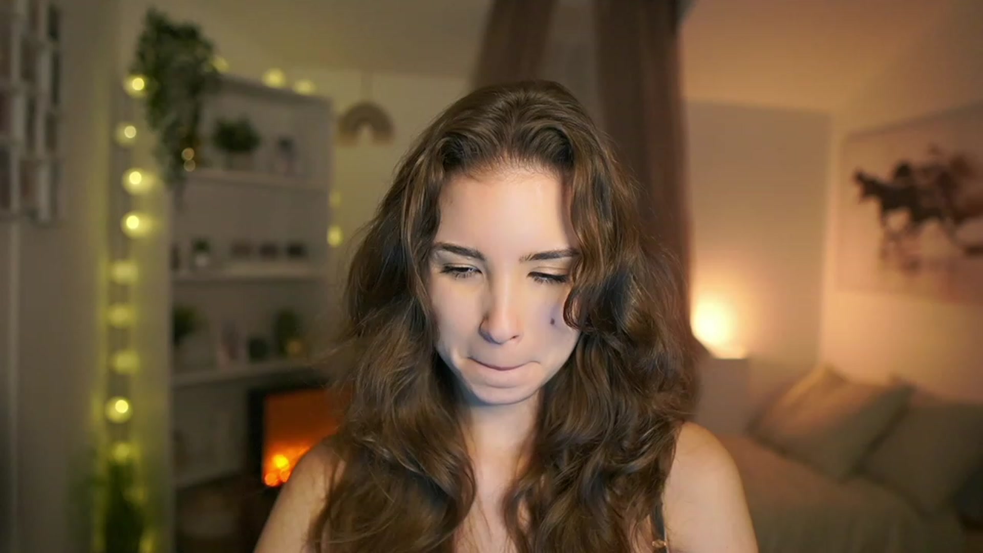 Gallery image thumbnail from Shy_jane's myfreecams stream on, 12/21/2023, 16:15 image 14 of 20