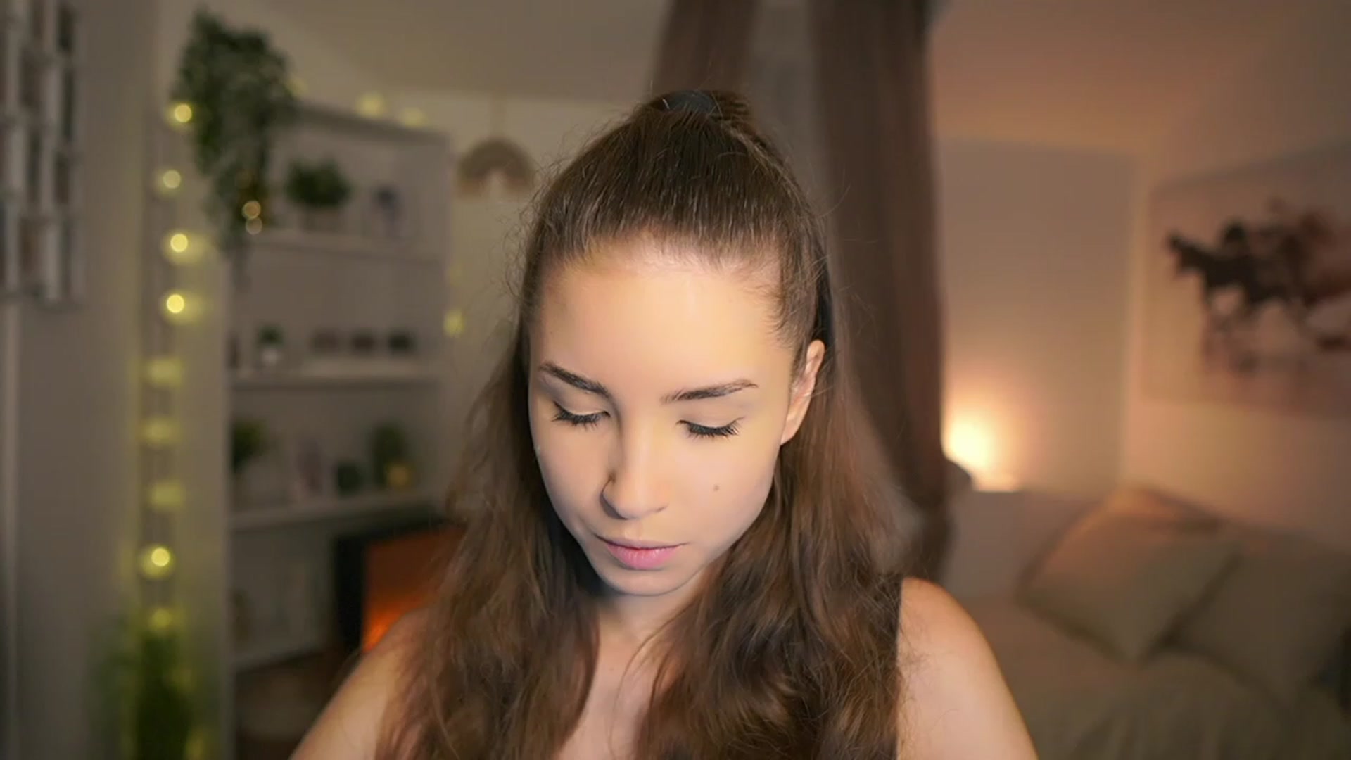 Gallery image thumbnail from Shy_jane's myfreecams stream on, 12/22/2023, 10:35 image 5 of 20