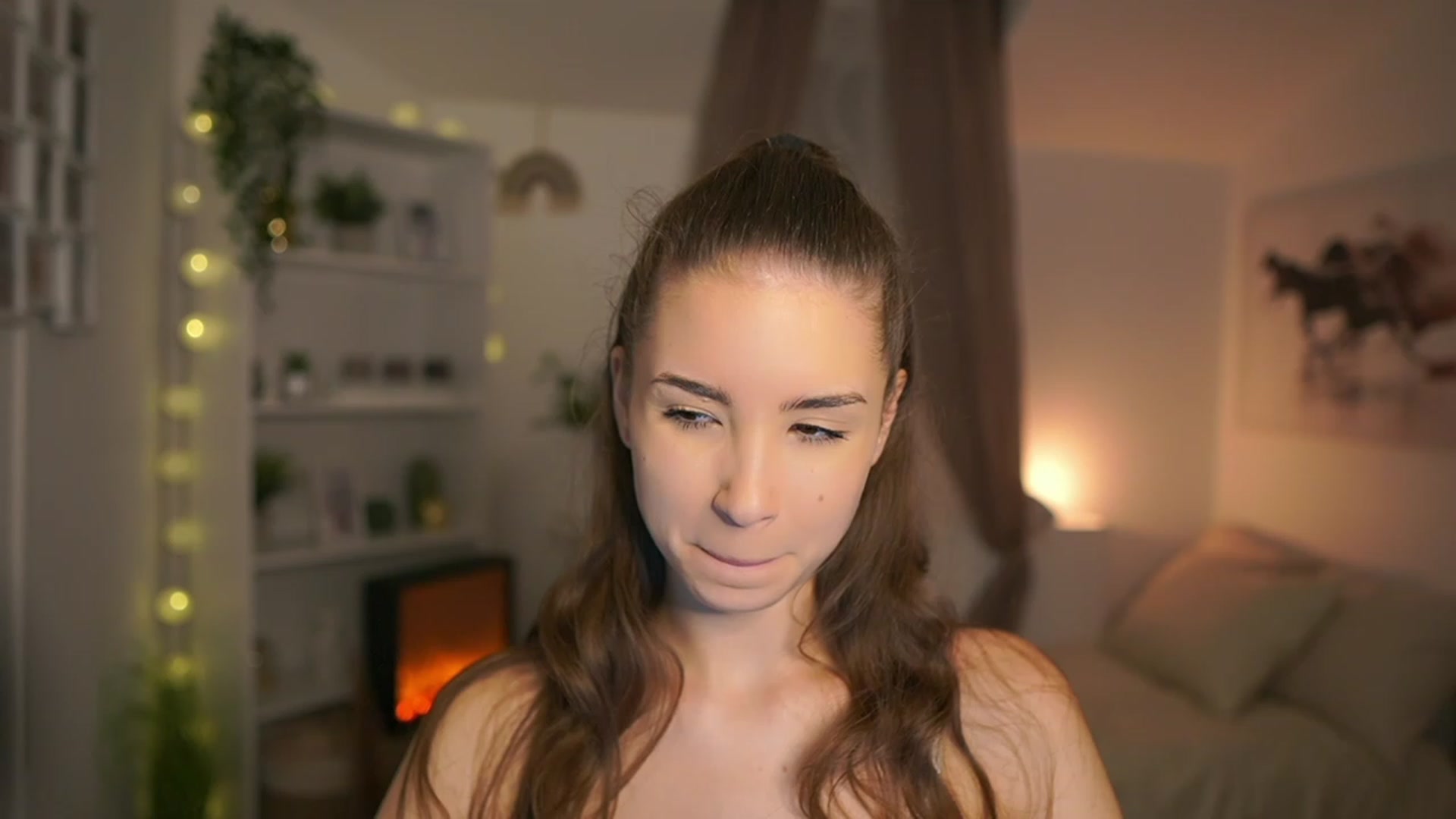 Gallery image thumbnail from Shy_jane's myfreecams stream on, 12/22/2023, 11:49 image 10 of 20