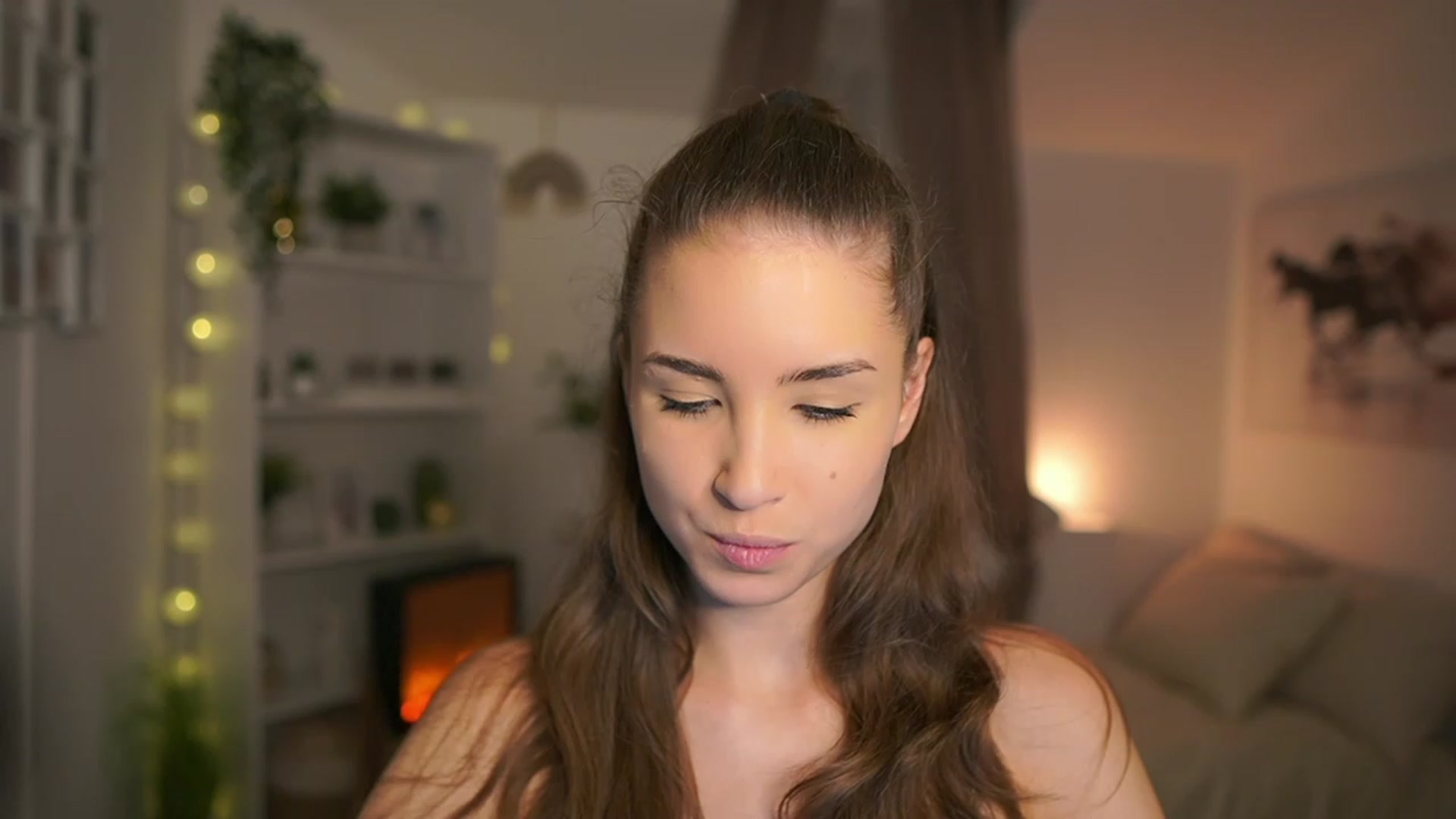 Gallery image thumbnail from Shy_jane's myfreecams stream on, 12/22/2023, 12:50 image 6 of 20