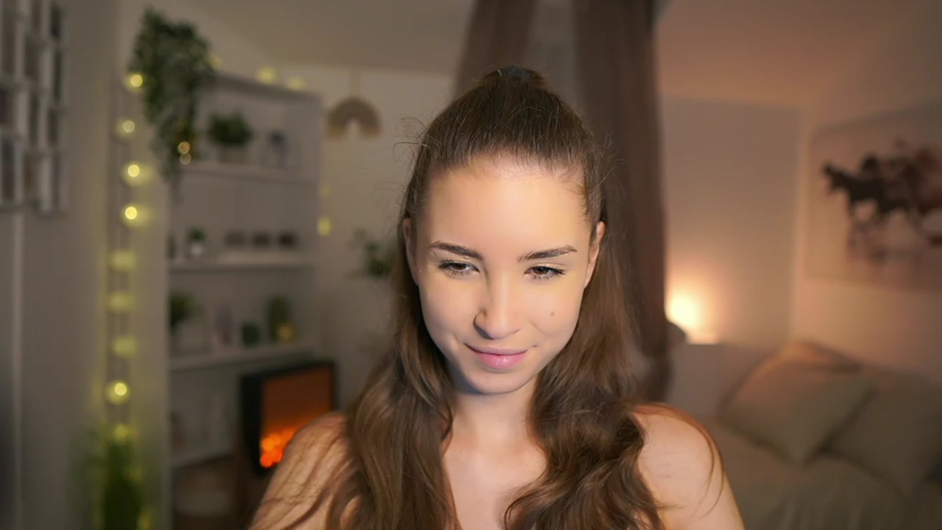 Gallery image thumbnail from Shy_jane's myfreecams stream on, 12/22/2023, 12:50 image 2 of 20