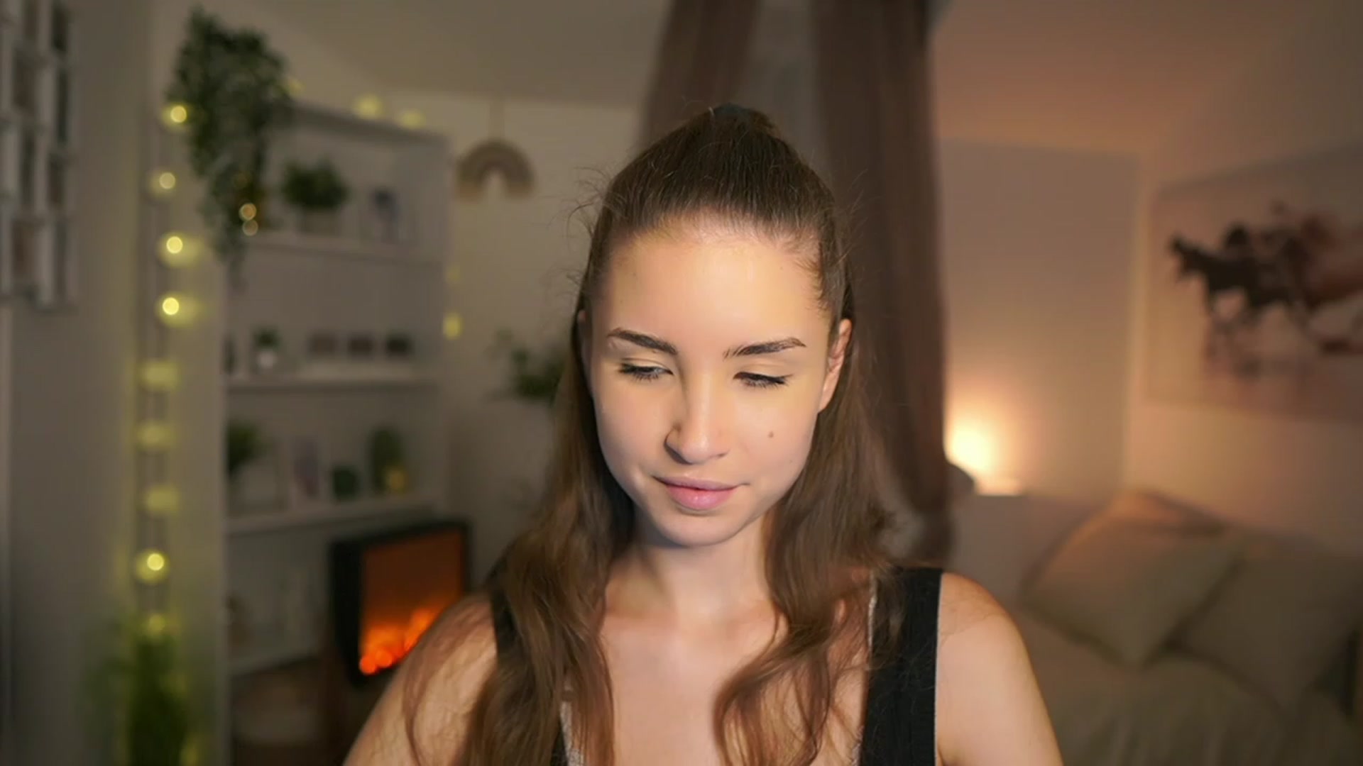 Gallery image thumbnail from Shy_jane's myfreecams stream on, 12/22/2023, 15:20 image 1 of 20