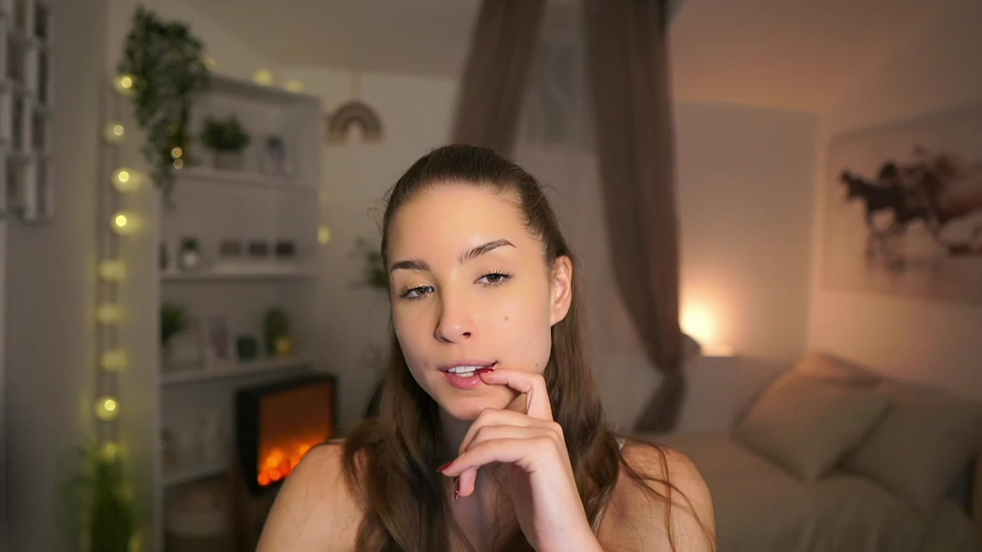Gallery image thumbnail from Shy_jane's myfreecams stream on, 12/22/2023, 16:29 image 8 of 20