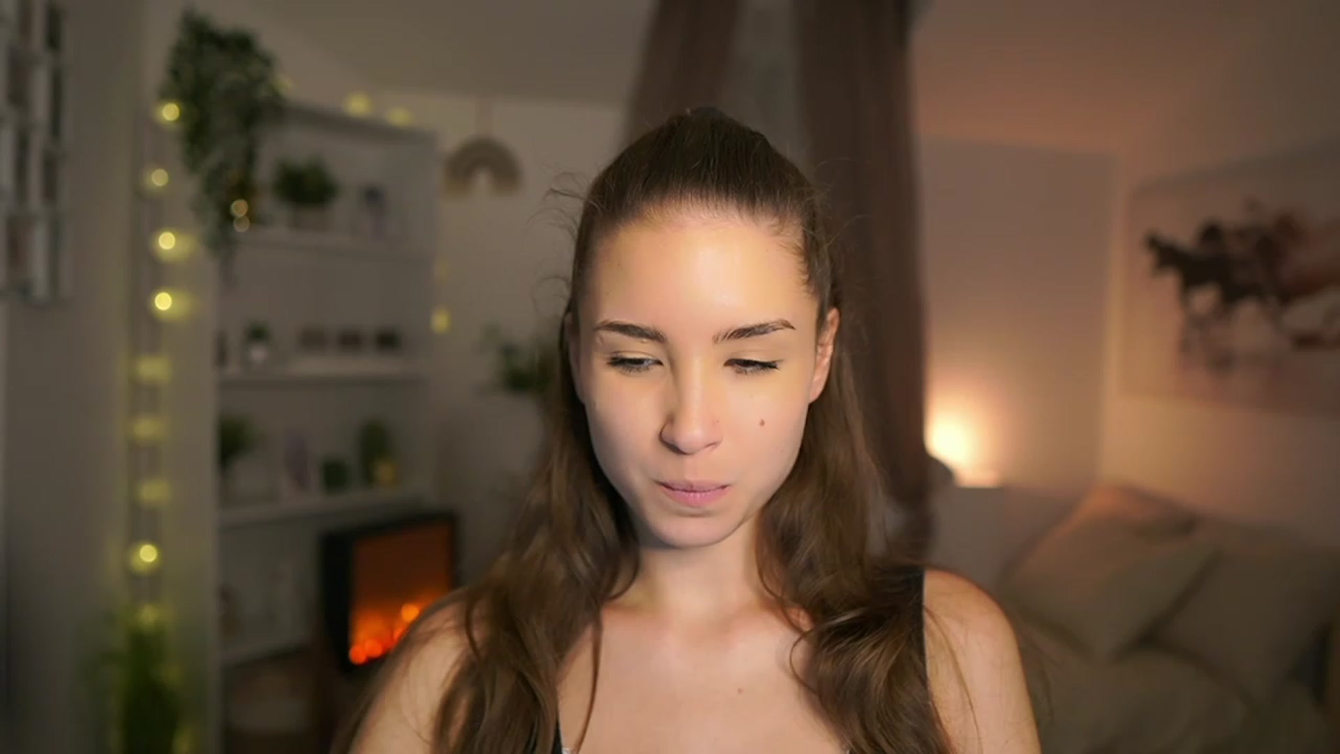Gallery image thumbnail from Shy_jane's myfreecams stream on, 12/22/2023, 17:48 image 4 of 20