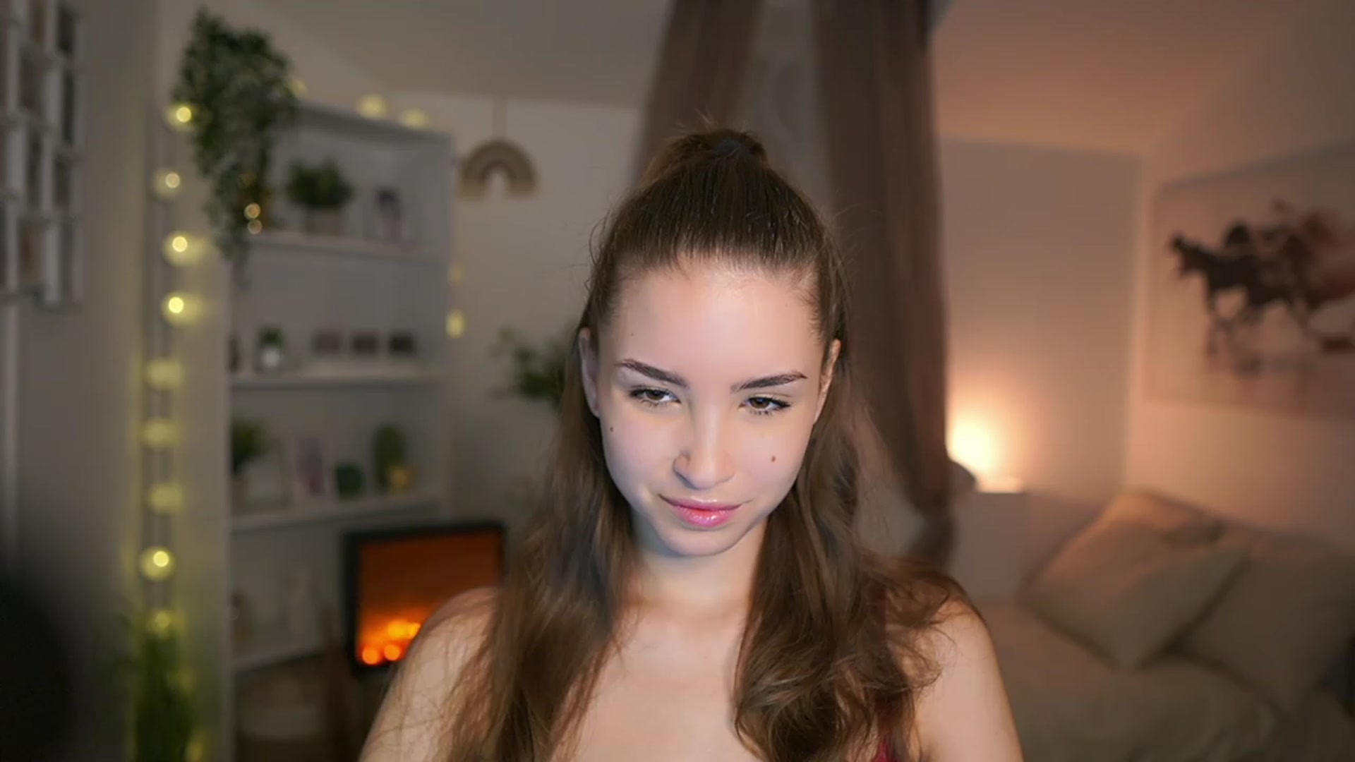 Gallery image thumbnail from Shy_jane's myfreecams stream on, 12/27/2023, 10:24 image 19 of 20