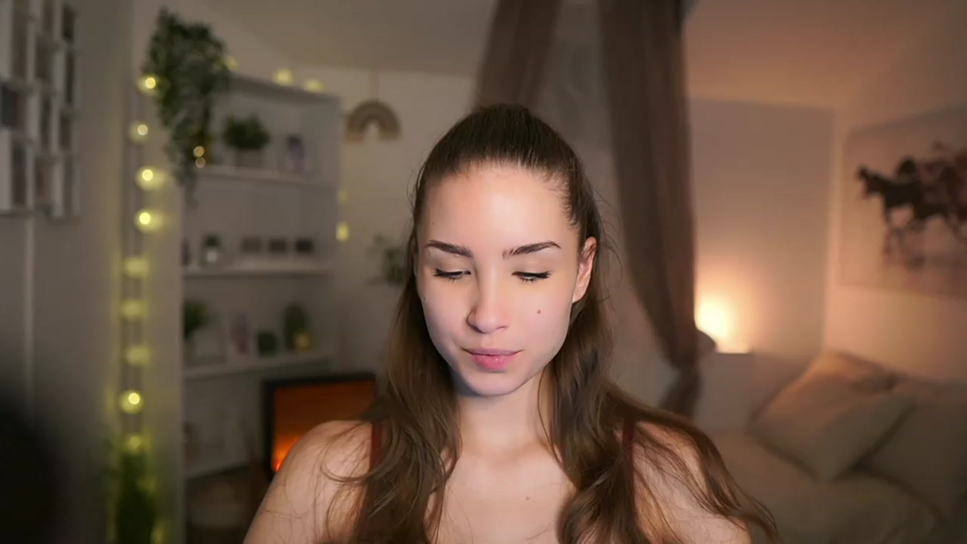 Gallery image thumbnail from Shy_jane's myfreecams stream on, 12/27/2023, 13:42 image 13 of 20