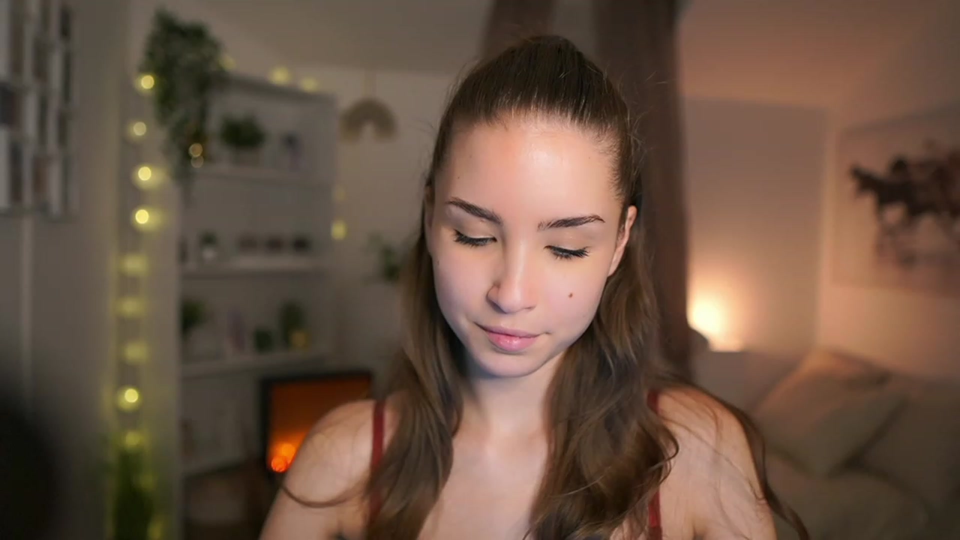 Gallery image thumbnail from Shy_jane's myfreecams stream on, 12/27/2023, 14:49 image 19 of 20