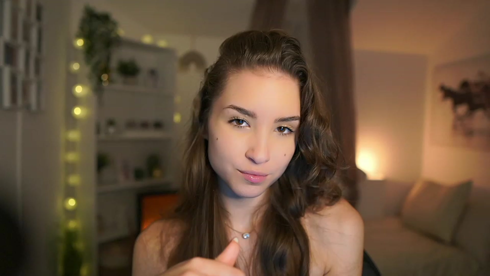 Gallery image thumbnail from Shy_jane's myfreecams stream on, 12/29/2023, 11:58 image 5 of 20