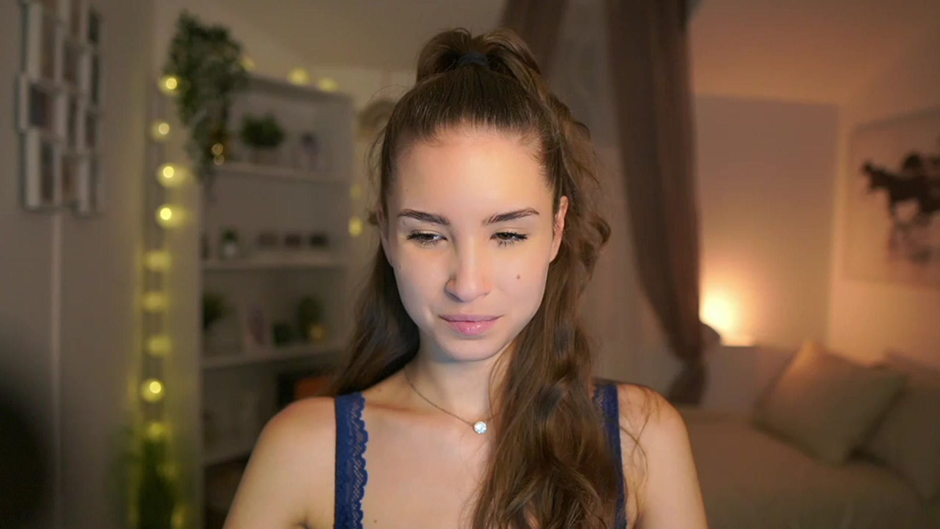 Gallery image thumbnail from Shy_jane's myfreecams stream on, 12/30/2023, 11:41 image 3 of 20