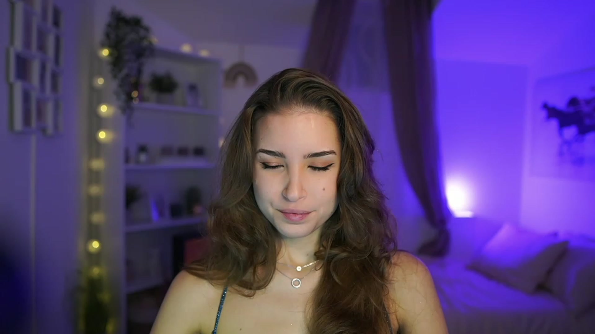 Gallery image thumbnail from Shy_jane's myfreecams stream on, 01/02/2024, 10:14 image 11 of 20