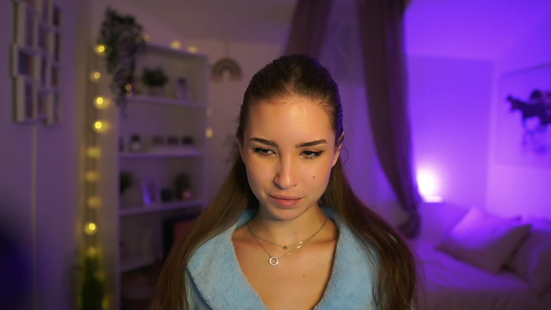Gallery image thumbnail from Shy_jane's myfreecams stream on, 01/02/2024, 13:00 image 9 of 20