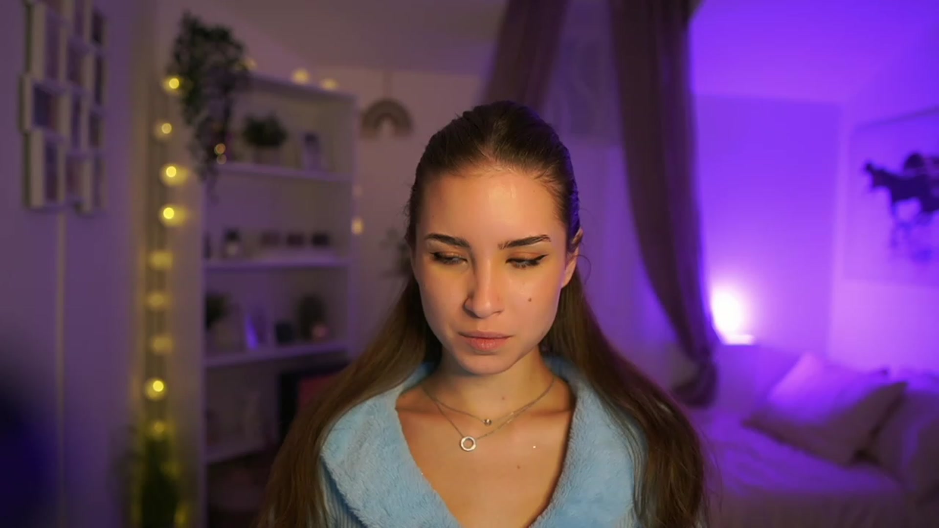Gallery image thumbnail from Shy_jane's myfreecams stream on, 01/02/2024, 13:00 image 14 of 20
