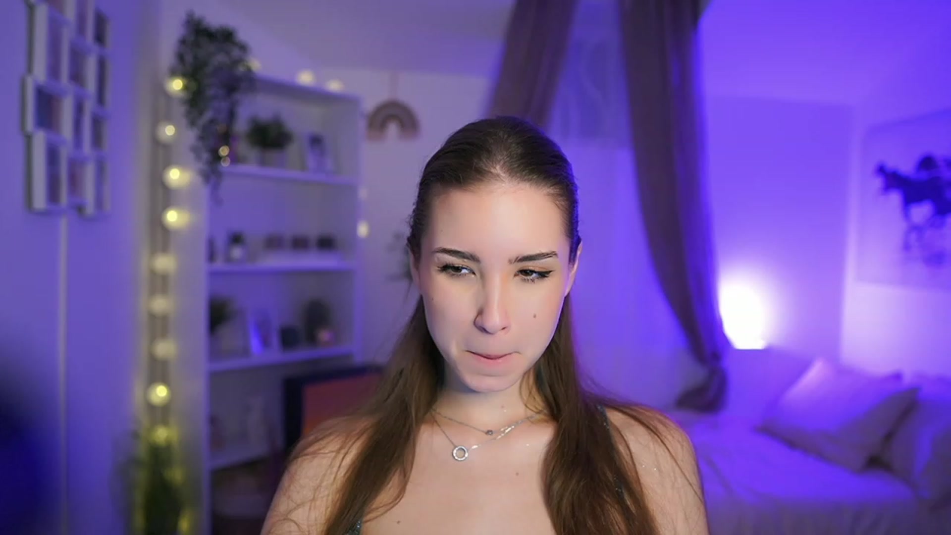 Gallery image thumbnail from Shy_jane's myfreecams stream on, 01/02/2024, 13:56 image 11 of 20