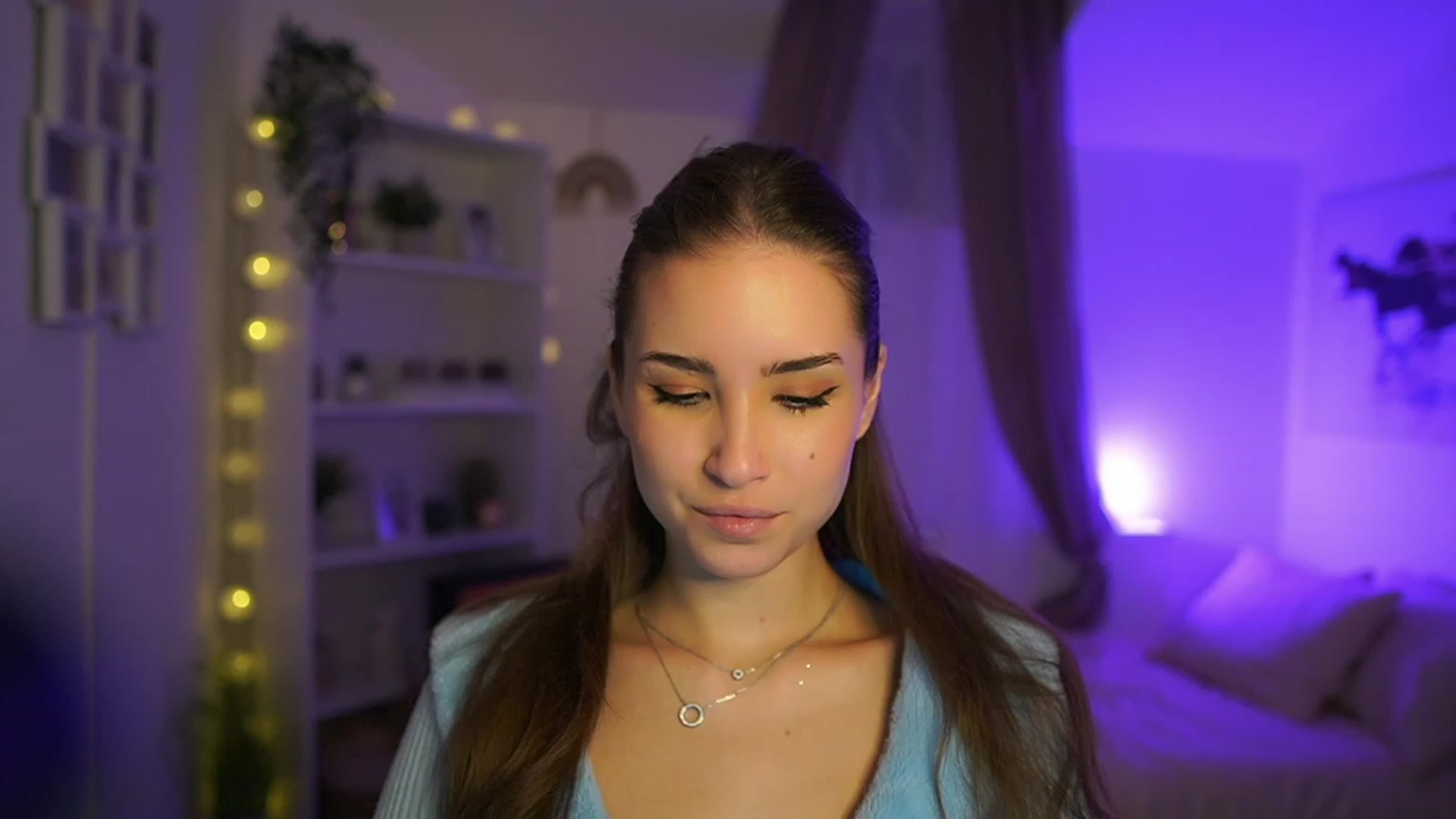 Gallery image thumbnail from Shy_jane's myfreecams stream on, 01/02/2024, 14:22 image 1 of 20