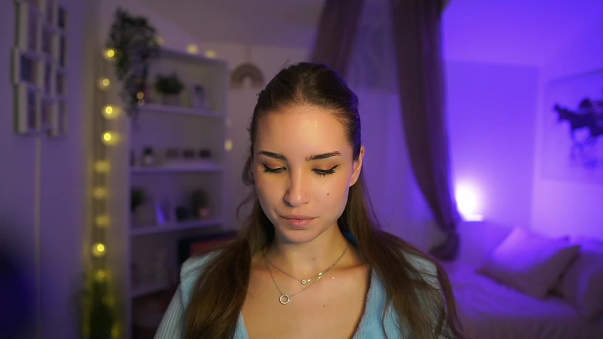 Gallery image thumbnail from Shy_jane's myfreecams stream on, 01/02/2024, 14:22 image 7 of 20