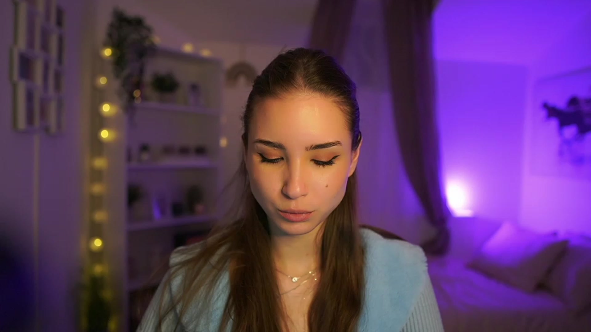Gallery image thumbnail from Shy_jane's myfreecams stream on, 01/02/2024, 14:22 image 15 of 20