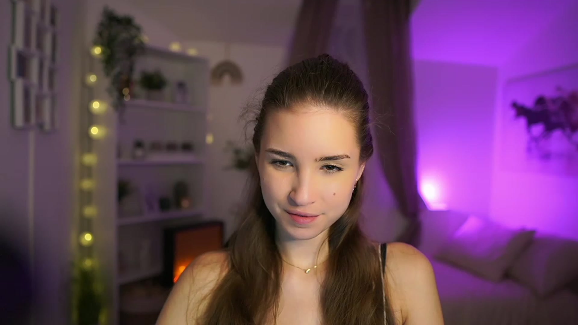 Gallery image thumbnail from Shy_jane's myfreecams stream on, 01/05/2024, 17:26 image 7 of 20