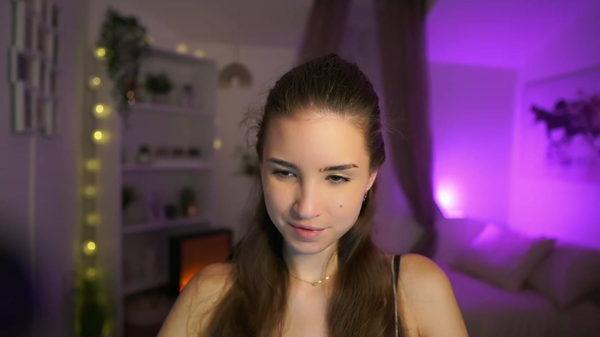 Gallery image thumbnail from Shy_jane's myfreecams stream on, 01/05/2024, 17:26 image 8 of 20