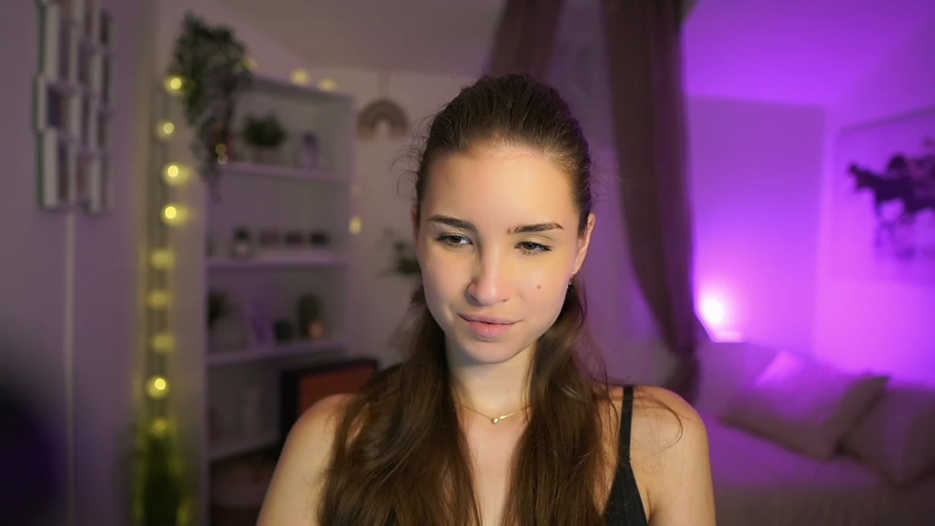 Gallery image thumbnail from Shy_jane's myfreecams stream on, 01/05/2024, 18:47 image 1 of 20