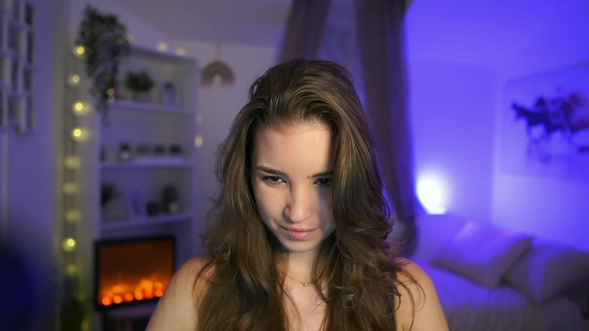 Gallery image thumbnail from Shy_jane's myfreecams stream on, 01/07/2024, 18:20 image 8 of 20