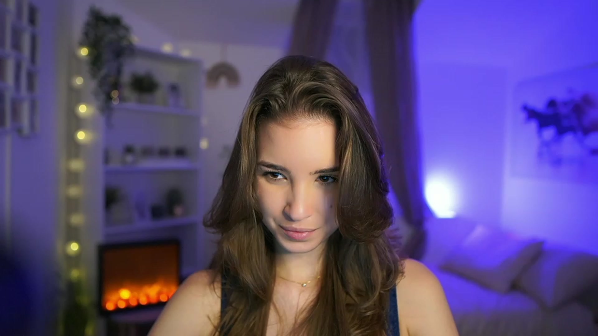 Gallery image thumbnail from Shy_jane's myfreecams stream on, 01/07/2024, 18:58 image 12 of 20