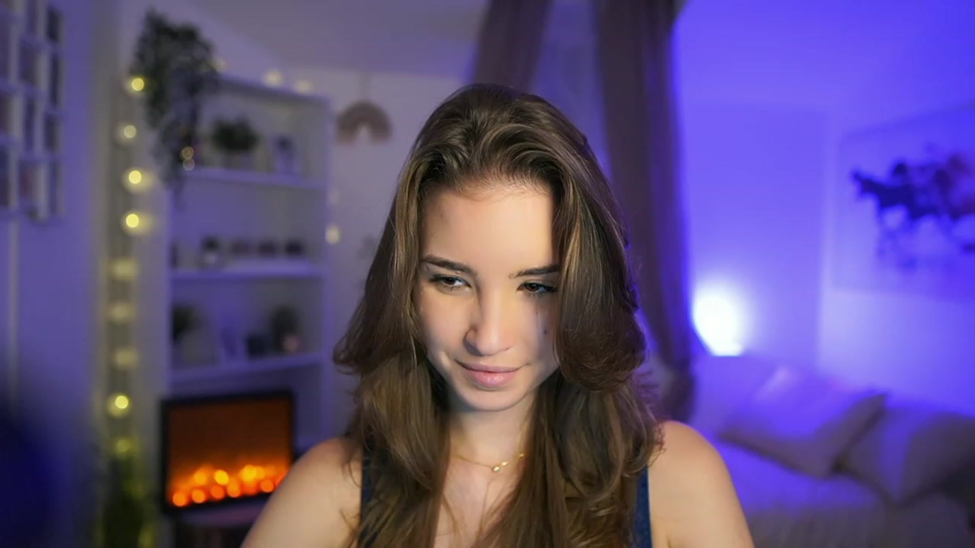 Gallery image thumbnail from Shy_jane's myfreecams stream on, 01/07/2024, 18:58 image 11 of 20