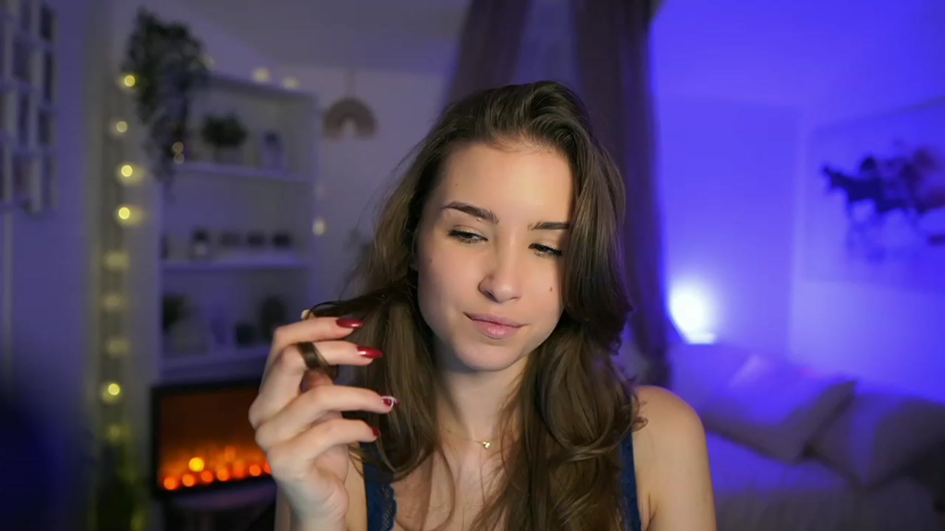 Gallery image thumbnail from Shy_jane's myfreecams stream on, 01/07/2024, 18:58 image 7 of 20