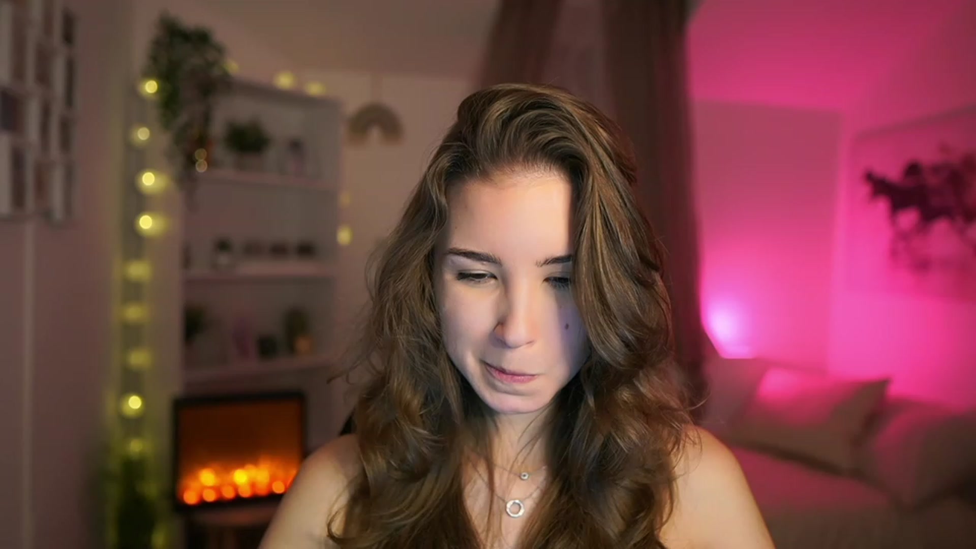 Gallery image thumbnail from Shy_jane's myfreecams stream on, 01/09/2024, 13:54 image 2 of 20