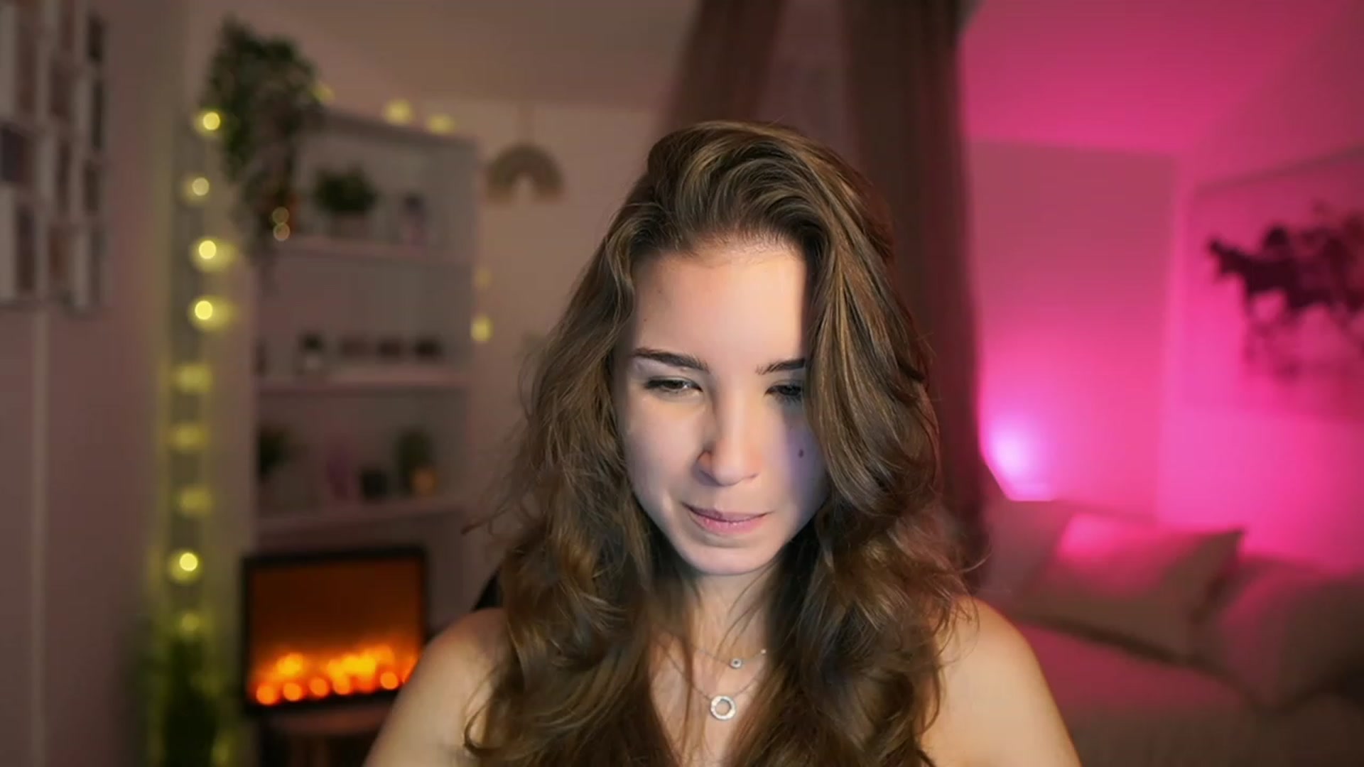 Gallery image thumbnail from Shy_jane's myfreecams stream on, 01/09/2024, 13:54 image 3 of 20