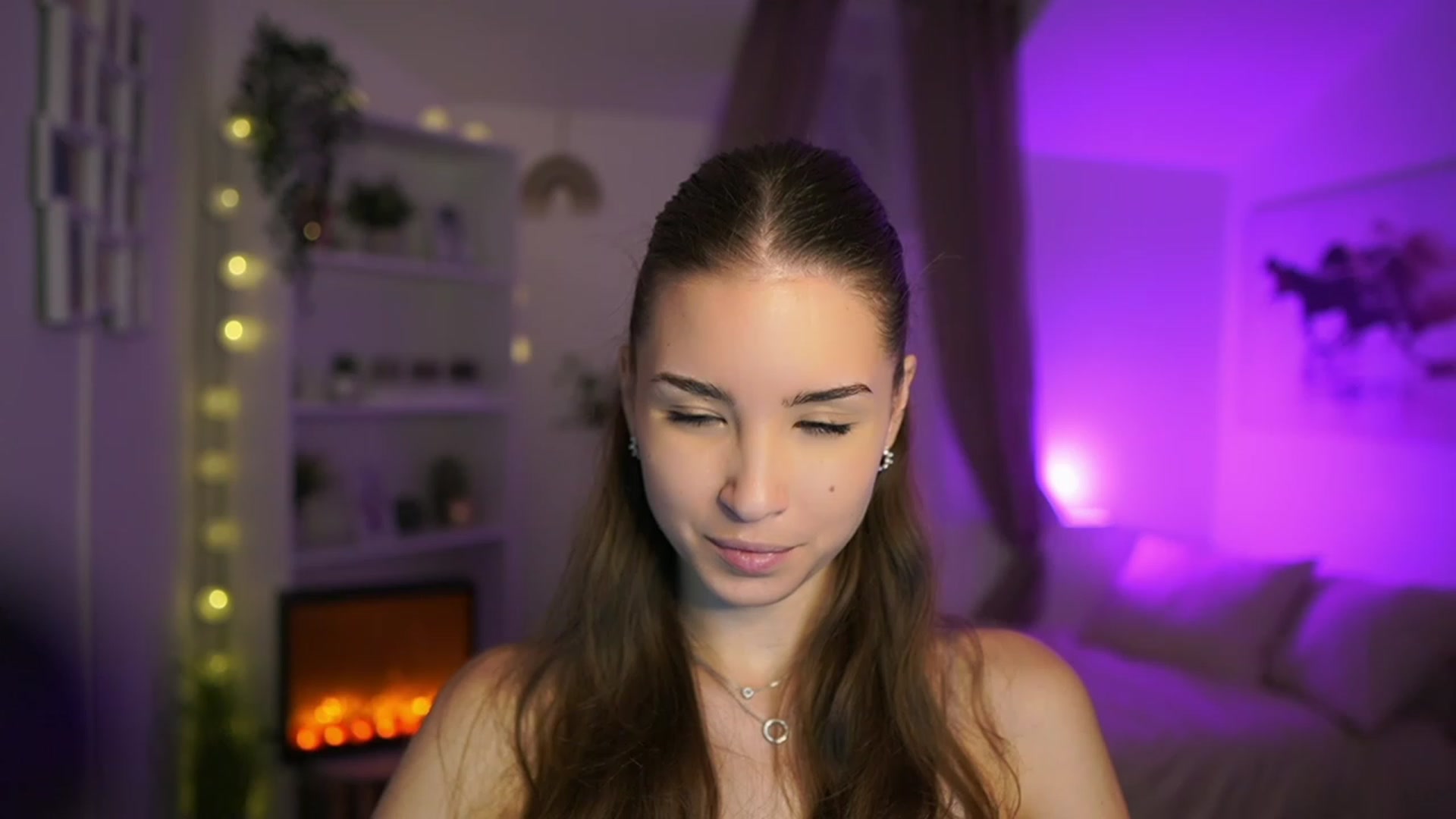 Gallery image thumbnail from Shy_jane's myfreecams stream on, 01/10/2024, 12:48 image 12 of 20