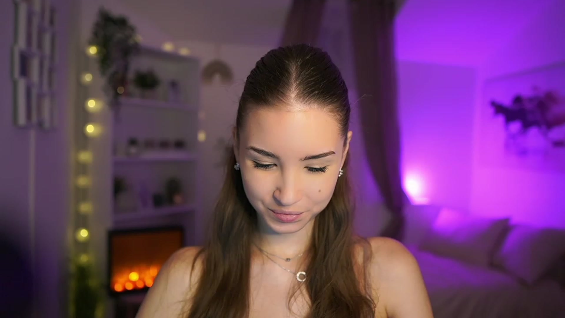 Gallery image thumbnail from Shy_jane's myfreecams stream on, 01/10/2024, 12:48 image 5 of 20