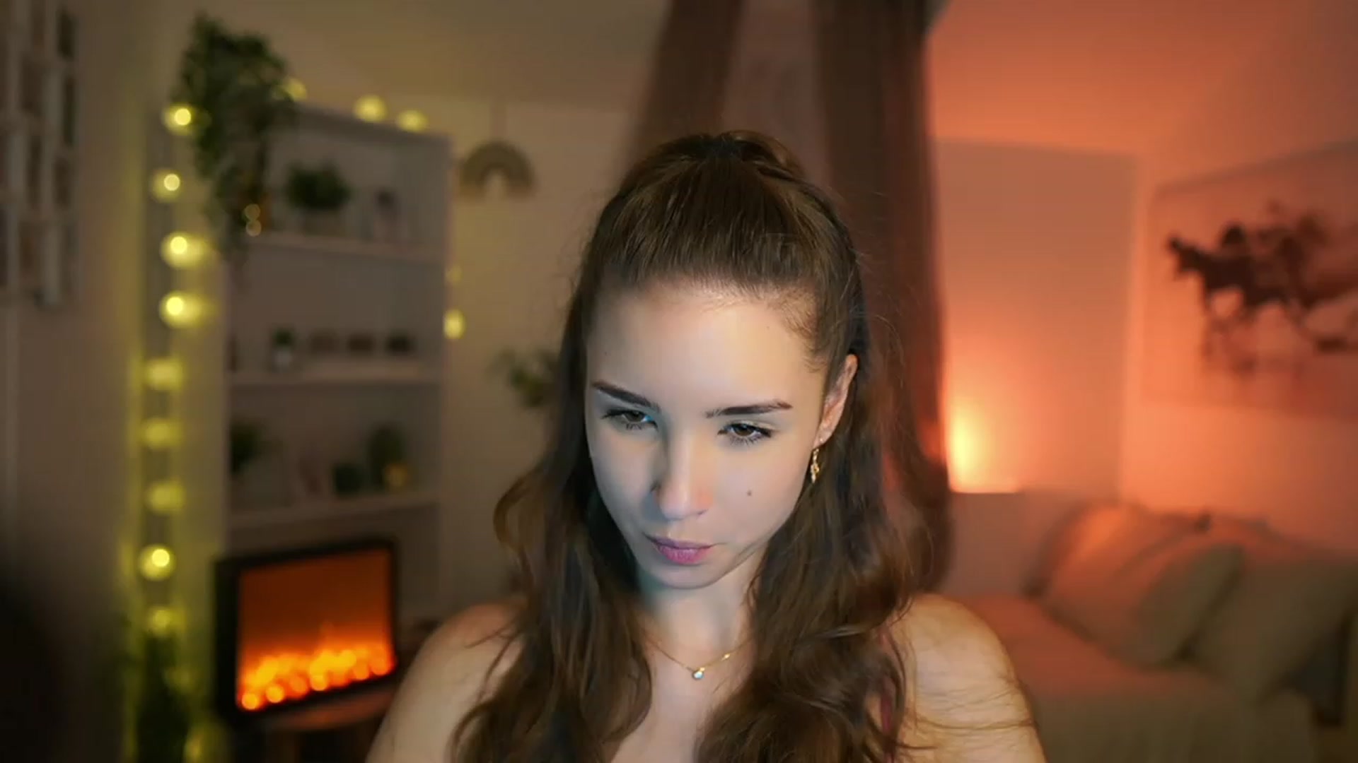 Gallery image thumbnail from Shy_jane's myfreecams stream on, 01/26/2024, 13:31 image 8 of 20
