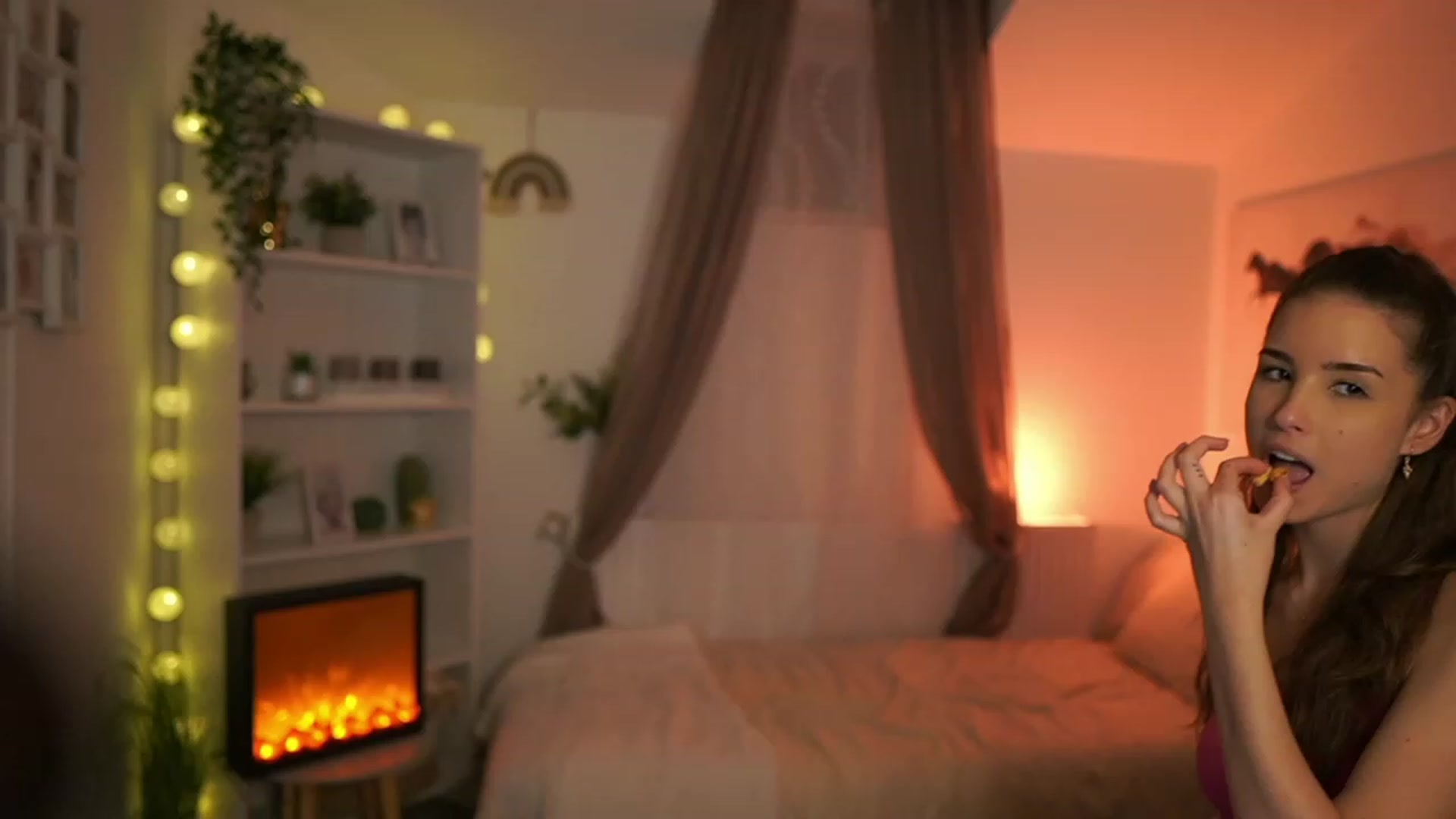 Gallery image thumbnail from Shy_jane's myfreecams stream on, 01/26/2024, 13:31 image 2 of 20