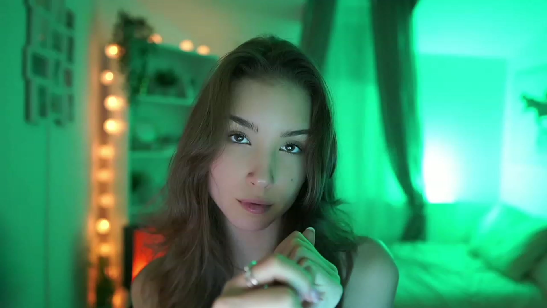 Gallery image thumbnail from Shy_jane's myfreecams stream on, 01/30/2024, 13:07 image 14 of 20