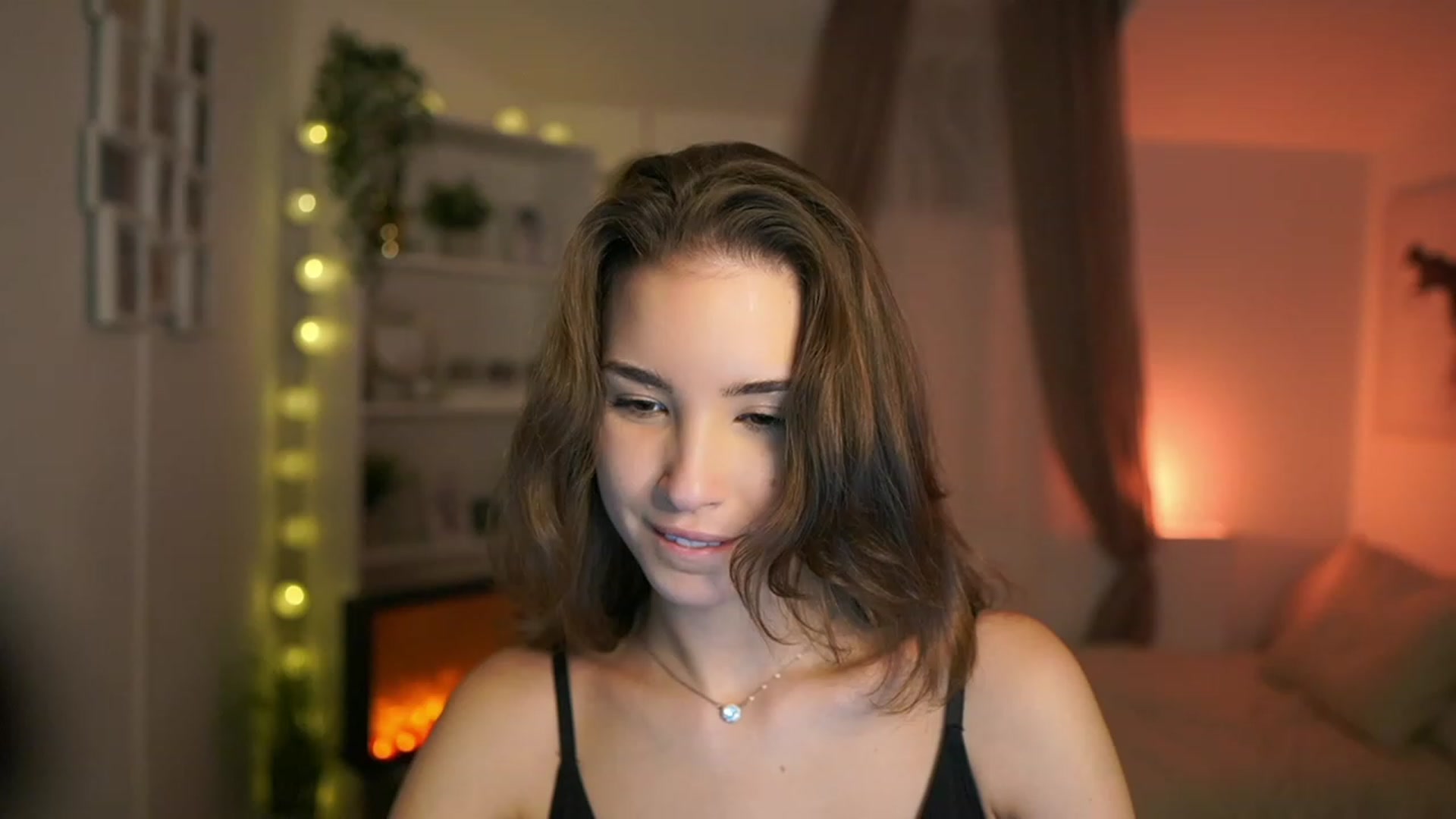 Gallery image thumbnail from Shy_jane's myfreecams stream on, 01/30/2024, 15:17 image 6 of 20