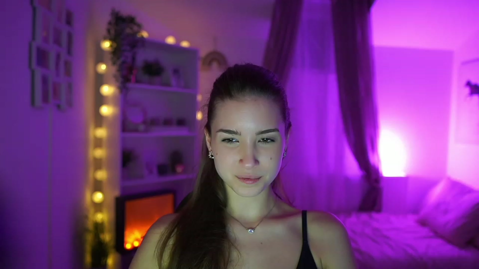 Gallery image thumbnail from Shy_jane's myfreecams stream on, 01/30/2024, 17:31 image 13 of 20