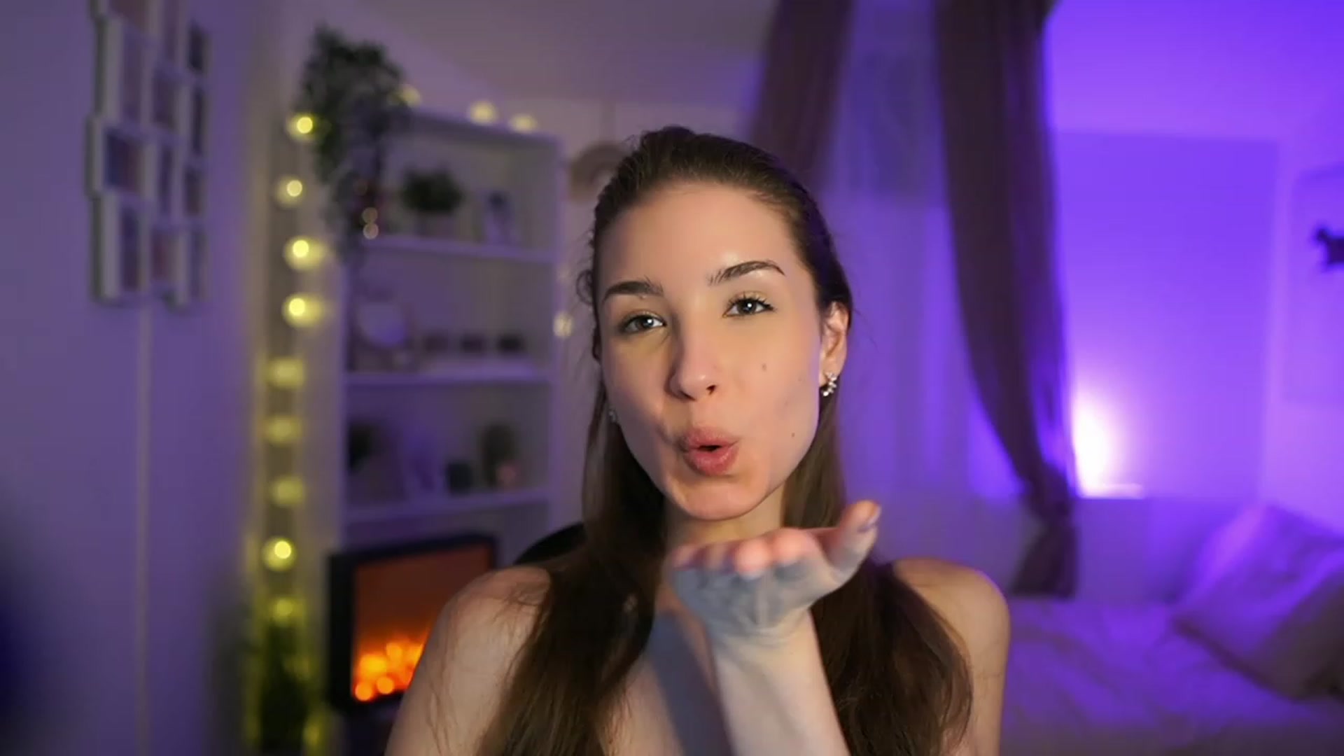 Gallery image thumbnail from Shy_jane's myfreecams stream on, 01/30/2024, 18:35 image 17 of 20