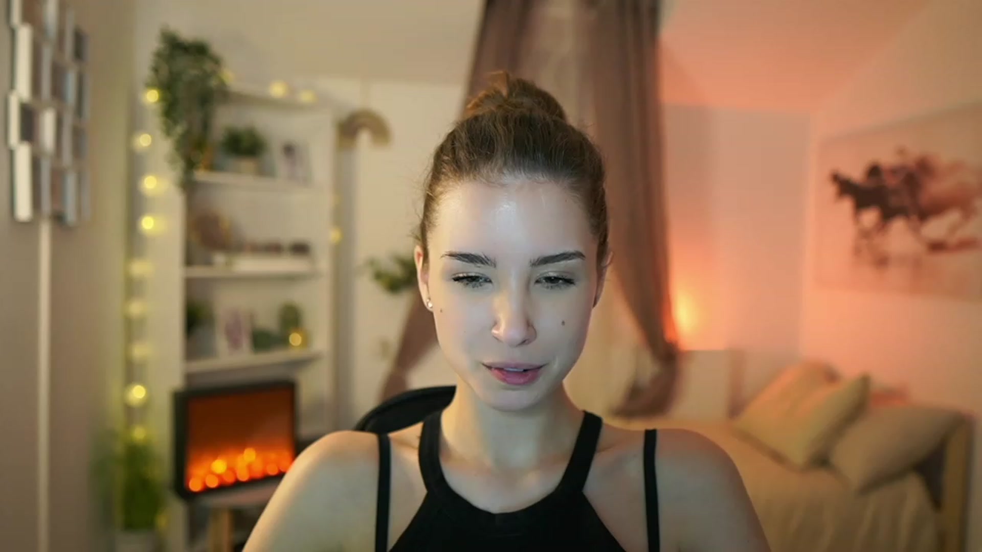 Gallery image thumbnail from Shy_jane's myfreecams stream on, 02/01/2024, 17:49 image 9 of 20