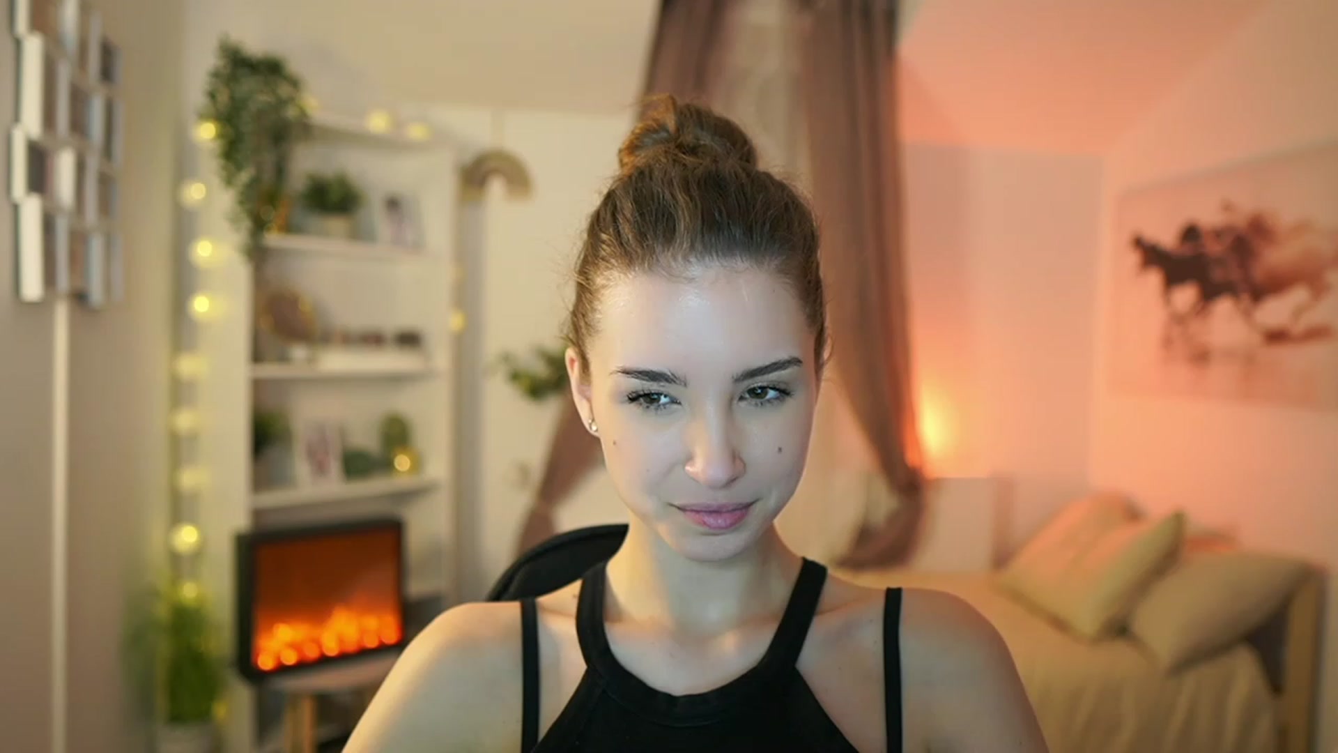 Gallery image thumbnail from Shy_jane's myfreecams stream on, 02/01/2024, 17:49 image 10 of 20