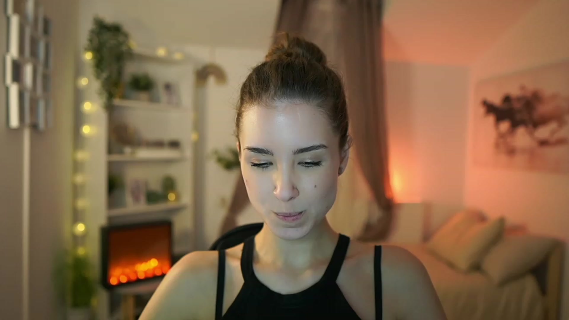 Gallery image thumbnail from Shy_jane's myfreecams stream on, 02/01/2024, 17:49 image 5 of 20