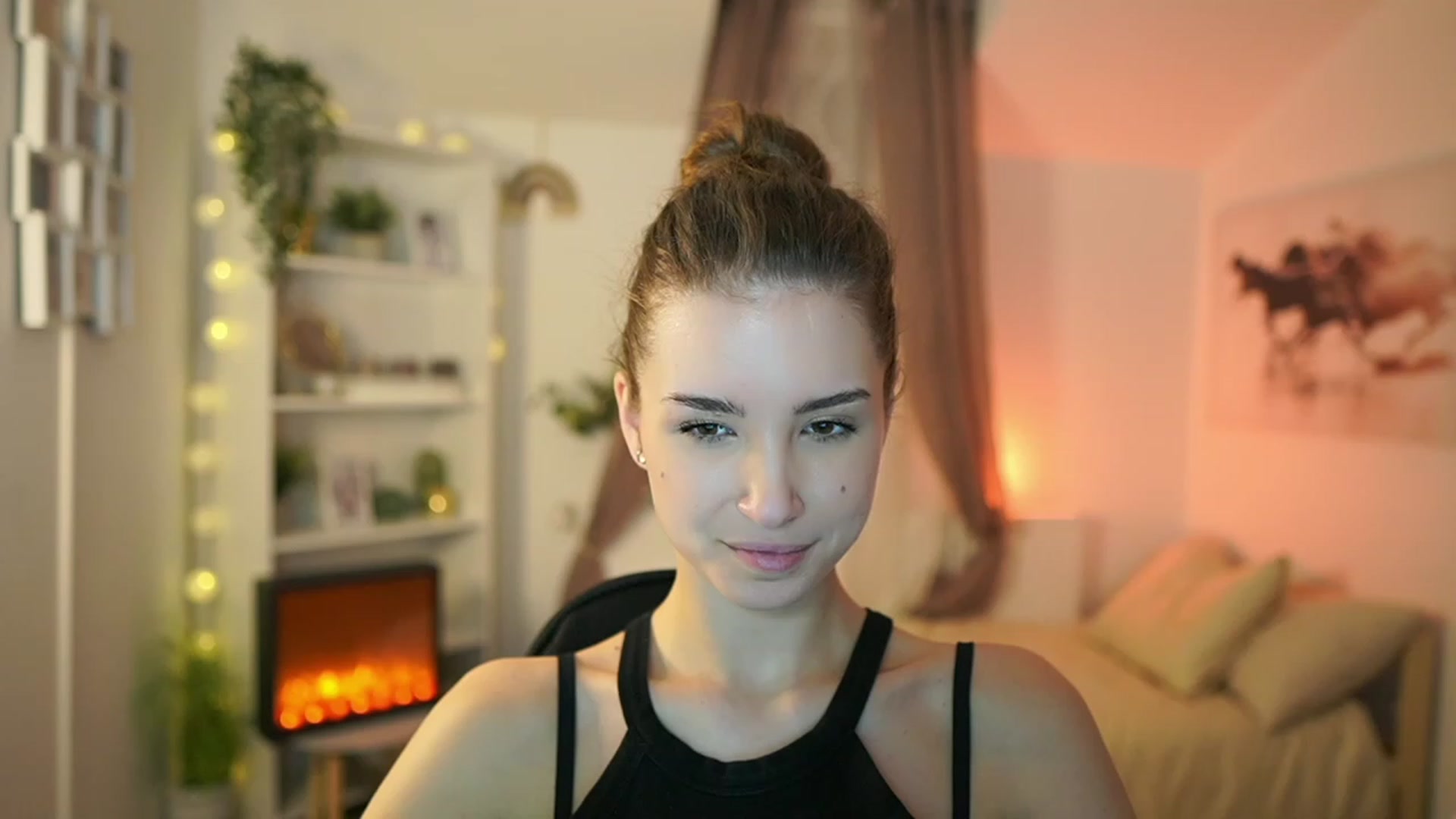 Gallery image thumbnail from Shy_jane's myfreecams stream on, 02/01/2024, 17:49 image 13 of 20