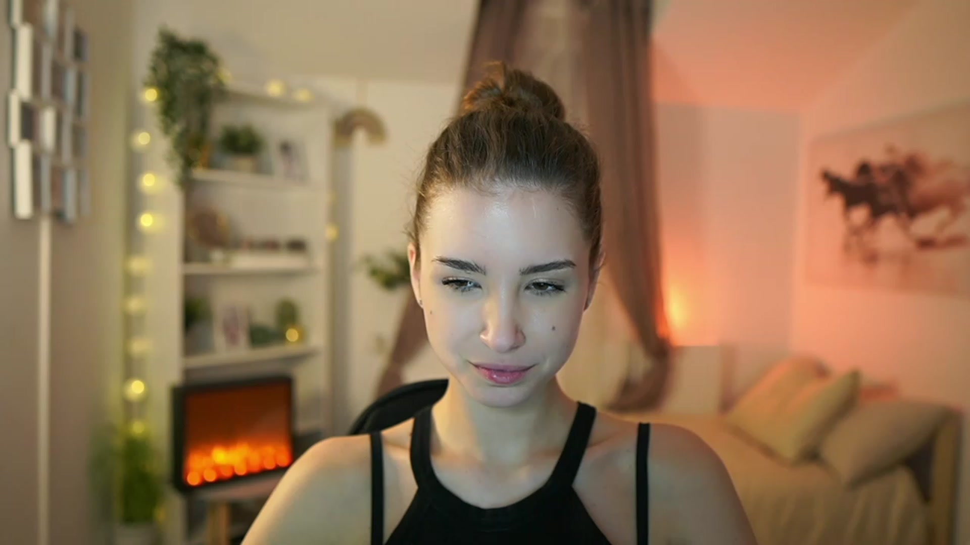 Gallery image thumbnail from Shy_jane's myfreecams stream on, 02/01/2024, 17:49 image 7 of 20