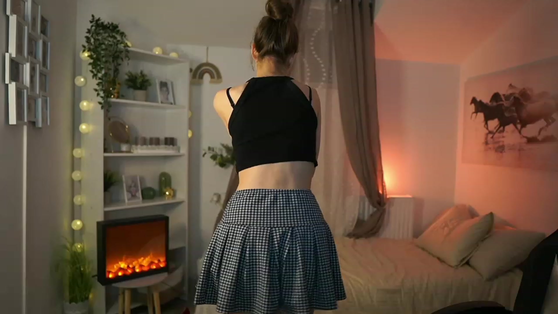 Gallery image thumbnail from Shy_jane's myfreecams stream on, 02/01/2024, 17:49 image 19 of 20
