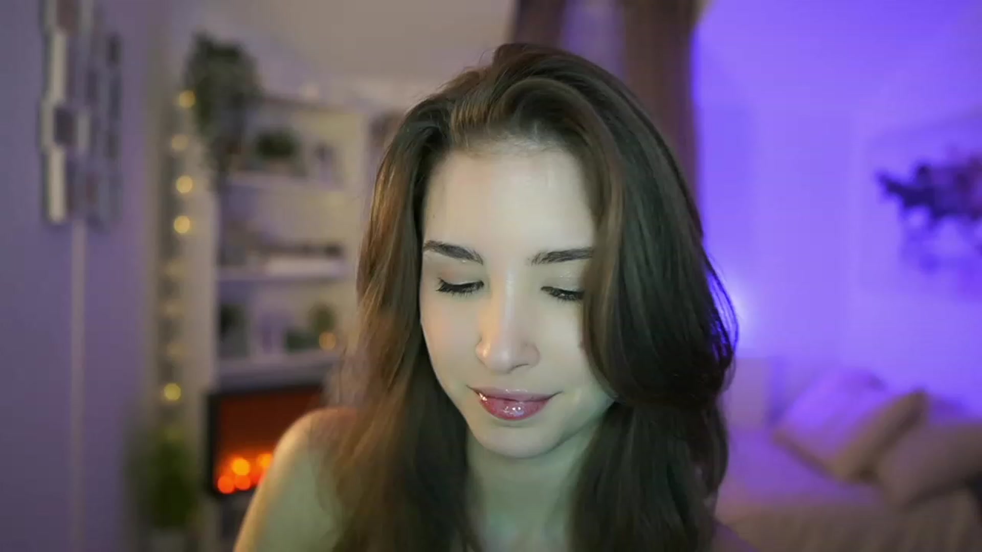 Gallery image thumbnail from Shy_jane's myfreecams stream on, 02/04/2024, 14:22 image 8 of 20