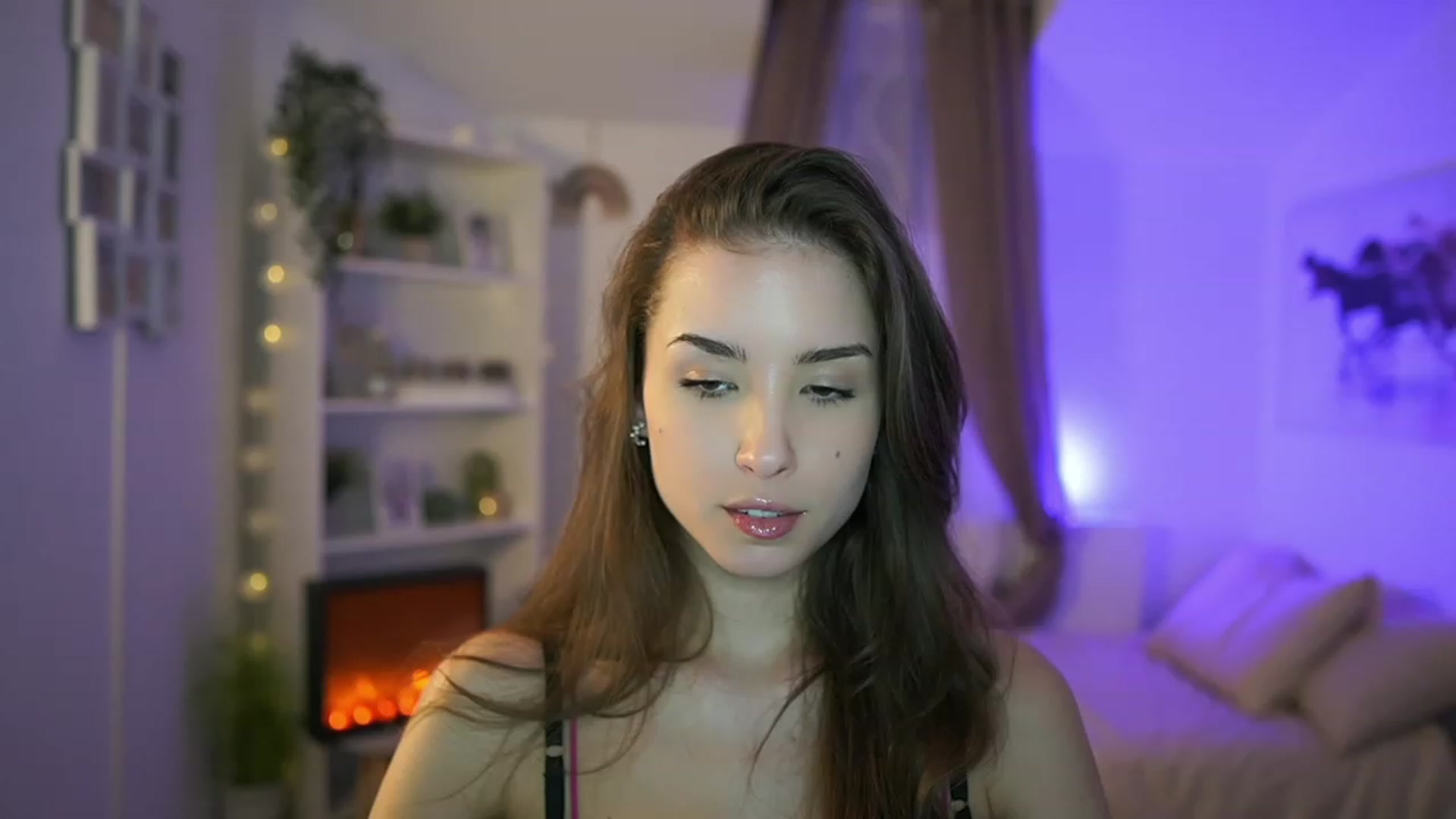 Gallery image thumbnail from Shy_jane's myfreecams stream on, 02/04/2024, 16:48 image 11 of 20